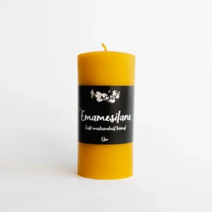 Käsitööna valminud Eesti mesilasvahast küünal